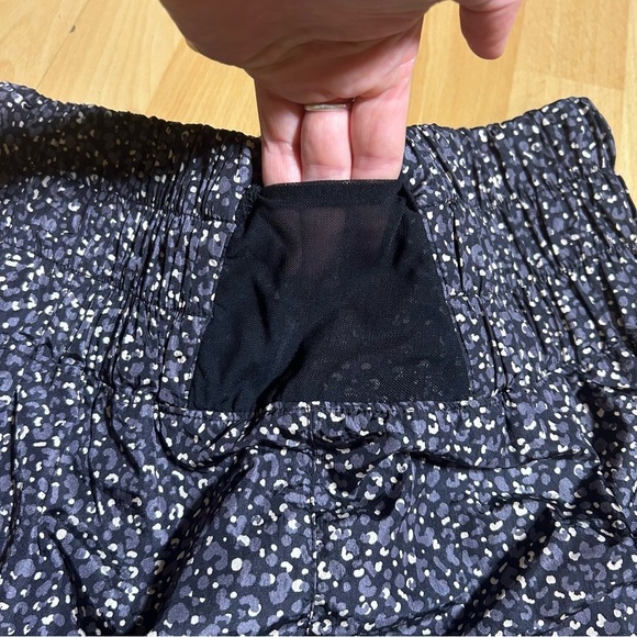 Free People Movement The Way Home Short in Leopard Large Athleisure Workout - Picture 11 of 11